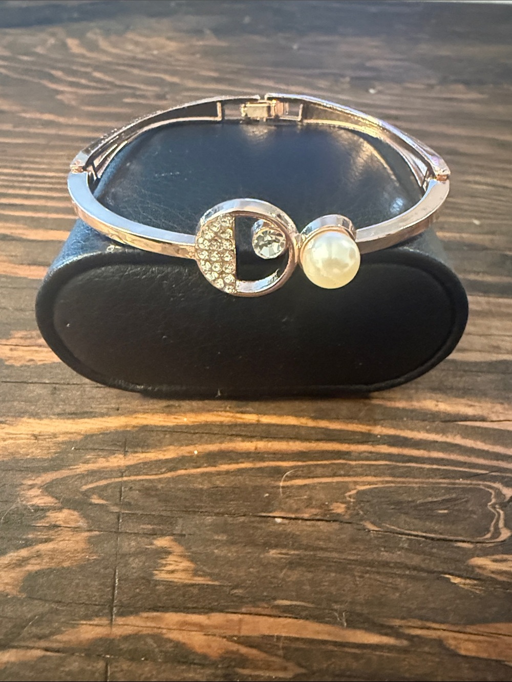 Elegant Gold Plated Rose Gold Tone Bracelet with Pearl and Crystal Accents